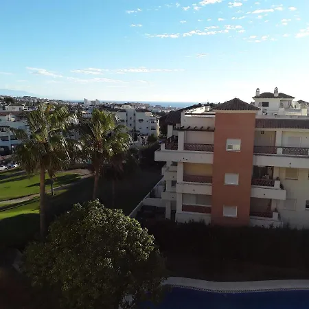 Apartment Golf And Pool By H&h *